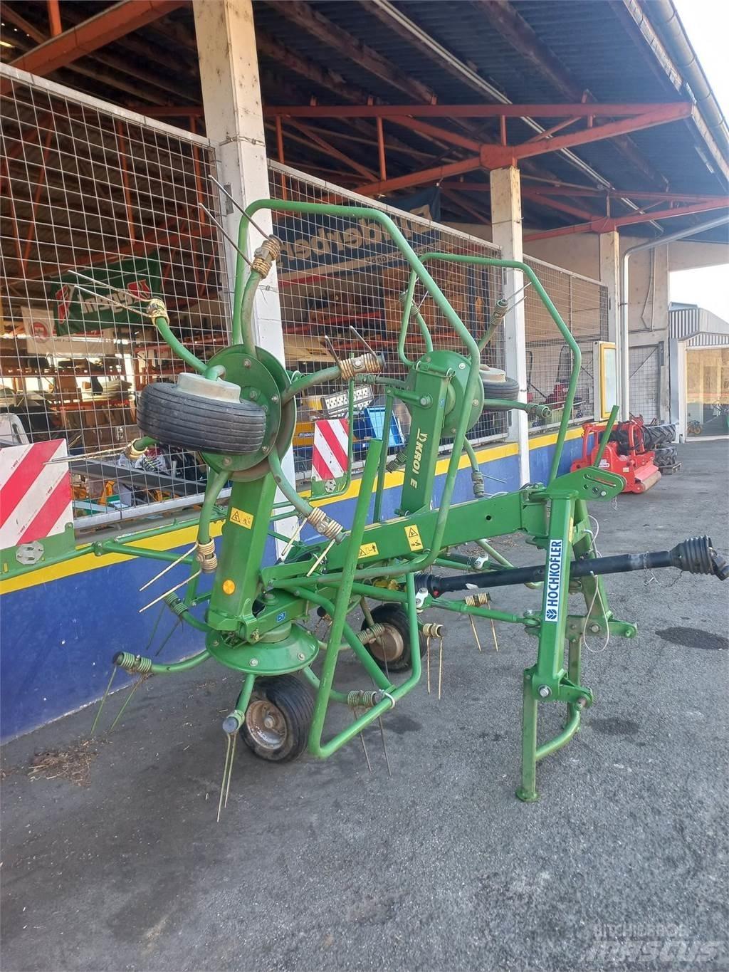 Krone KW 4.62 Okretači i sakupljači sena
