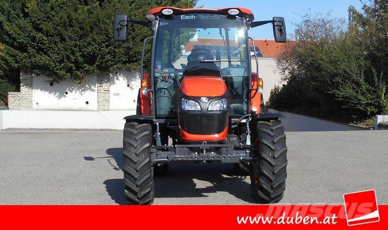 Kubota M4-073 Traktori