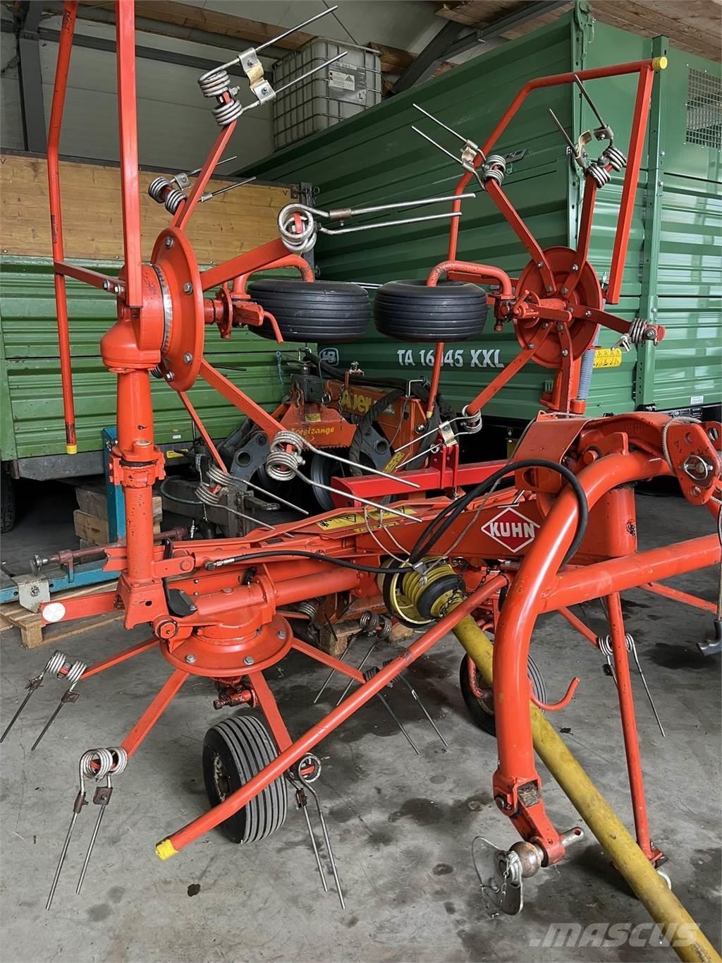 Kuhn GF 4201 MH Okretači i sakupljači sena