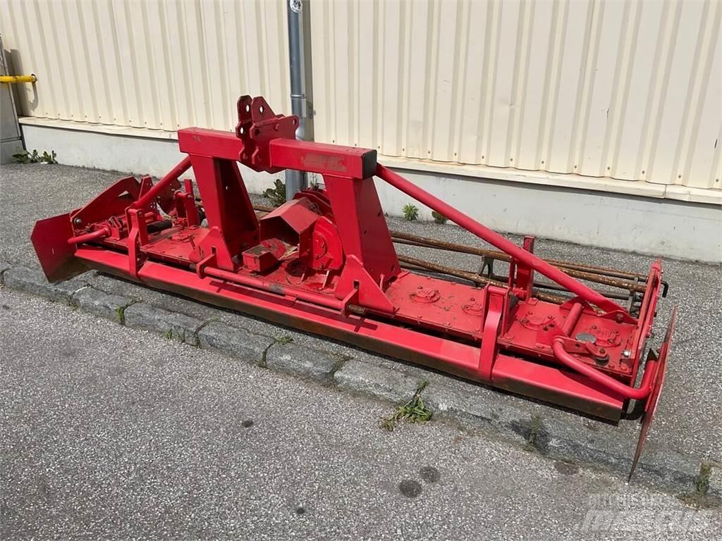 Lely 3025 Tanjirače
