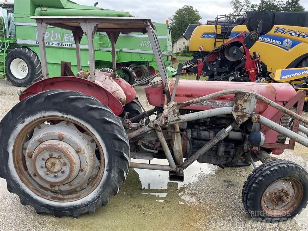 Massey Ferguson 65 Traktori