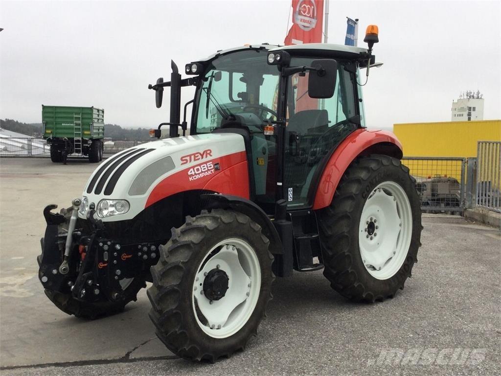Steyr 4085 Kompakt Traktori