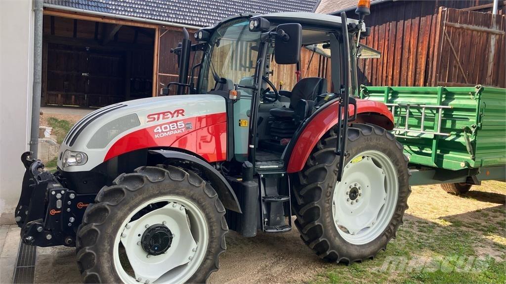 Steyr 4085 Kompakt Traktori