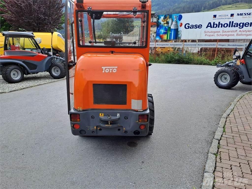 Toyo 840 Prednji utovarivači i bageri