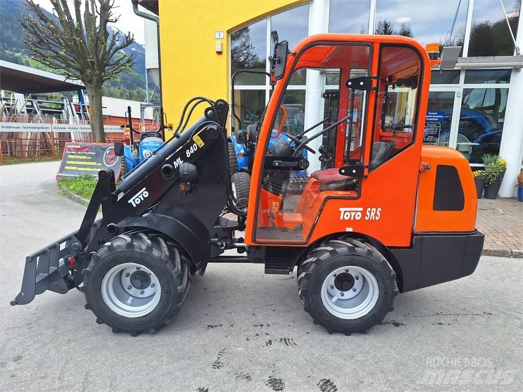 Toyo 840 Prednji utovarivači i bageri