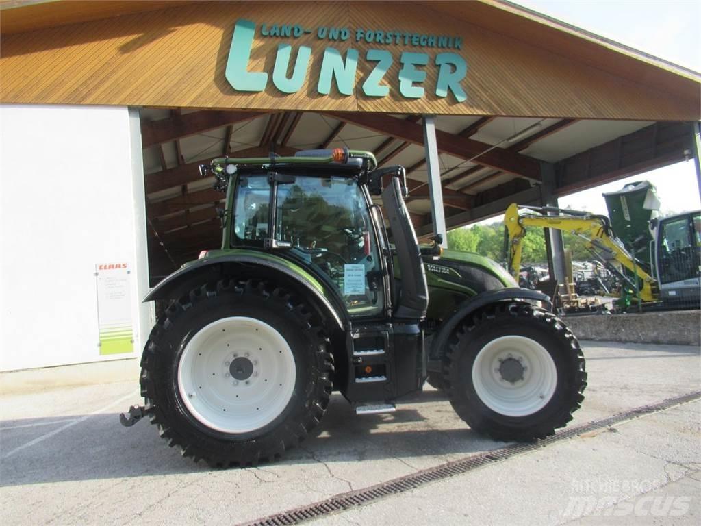 Valtra N175 Traktori