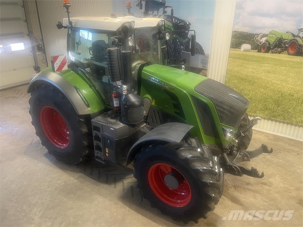 Fendt 828 Traktori