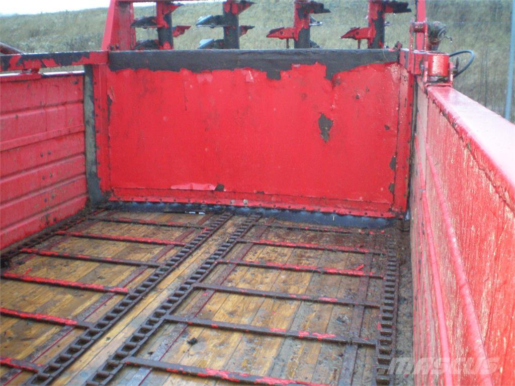 JF 9500 Rasturači đubriva