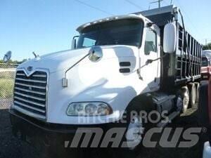 Mack Vision Kiperi kamioni
