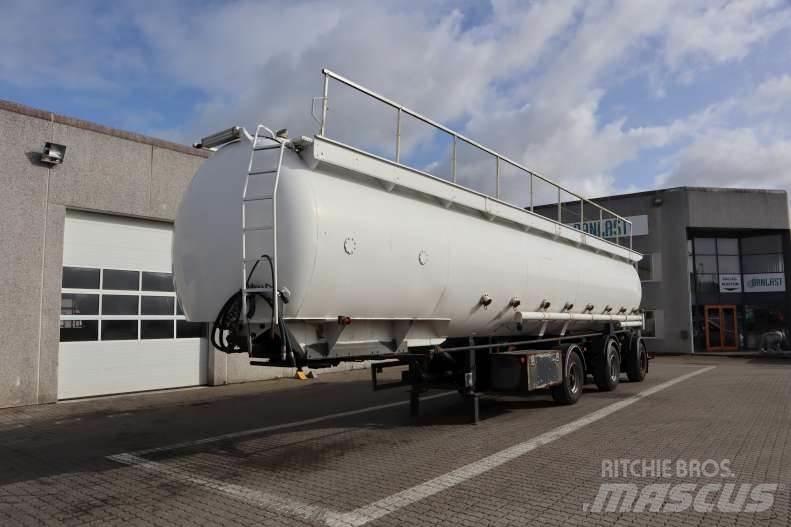  Jilko 60000 L Poluprikolice cisterne