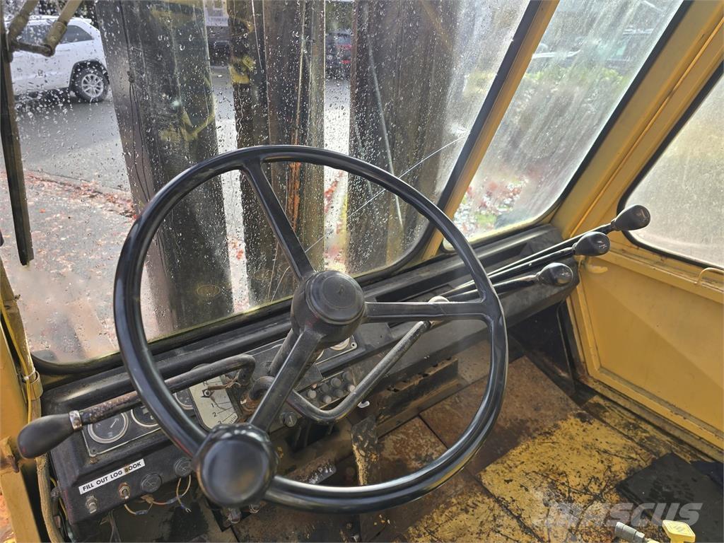 CAT V200B STR Ostalo za građevinarstvo