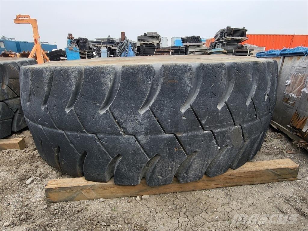 Goodyear RM-4B+ Gume, točkovi i felne