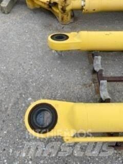 Komatsu PC800 Bageri točkaši