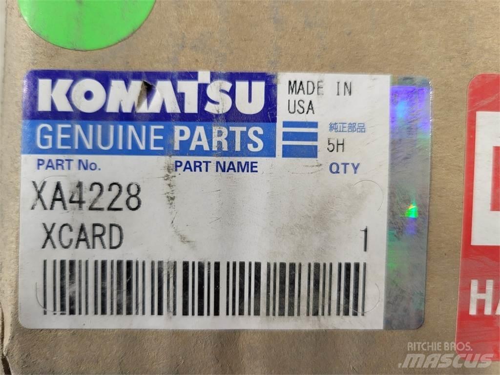Komatsu XA4228 Zglobni damperi