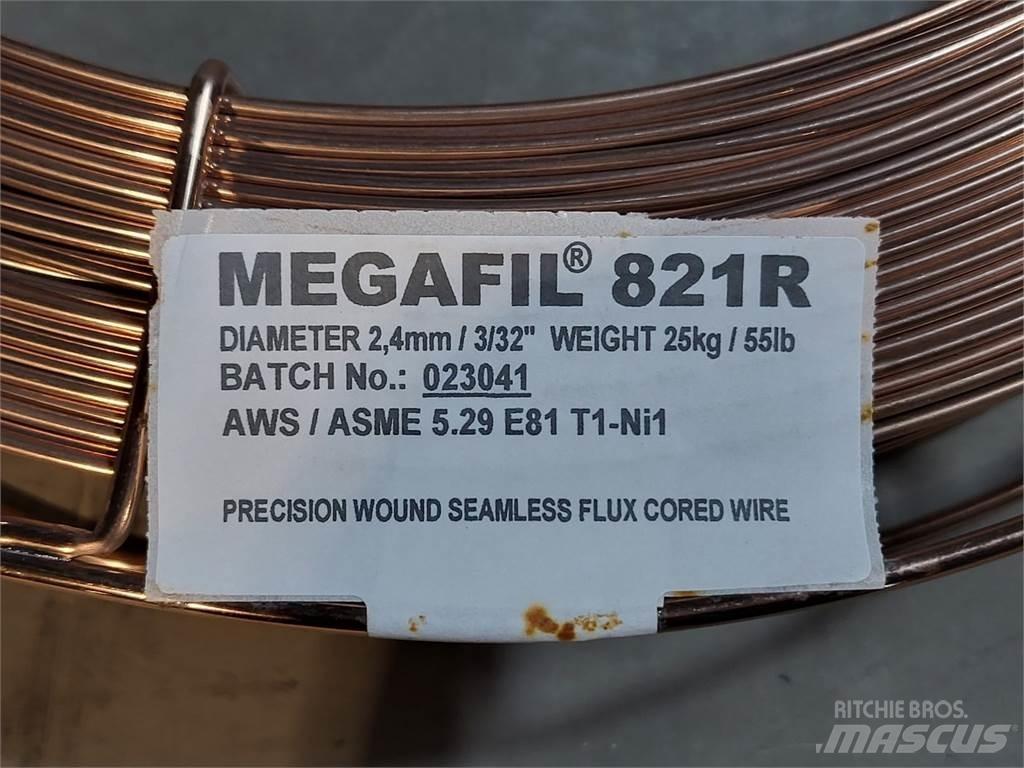 MEGAFIL 821R Aparati za zavarivanje