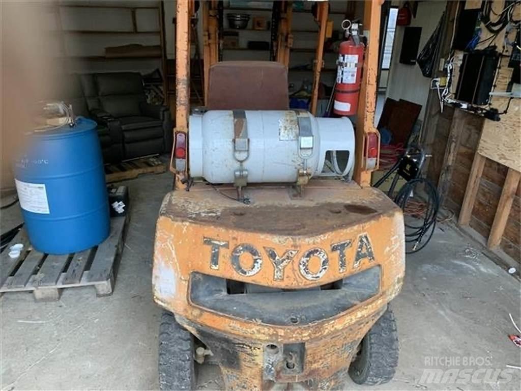 Toyota 4FGL20 Ostalo za građevinarstvo
