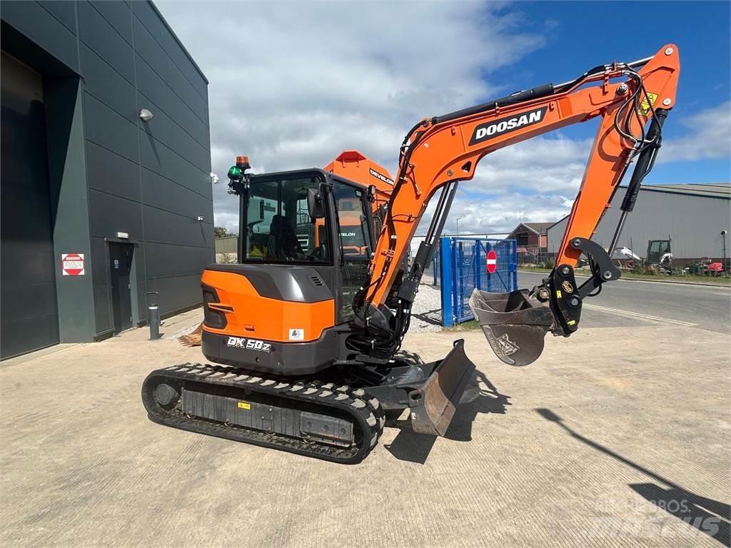 Doosan DX50z Bageri guseničari