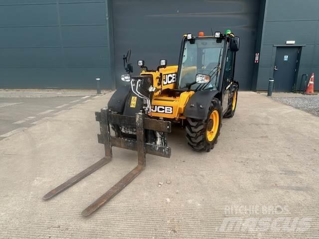 JCB 525-60 Agri-Plus Teleskopski viljuškari