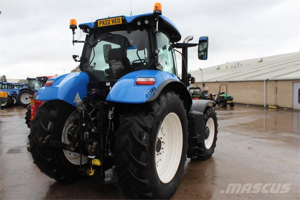 New Holland T7.210 Traktori