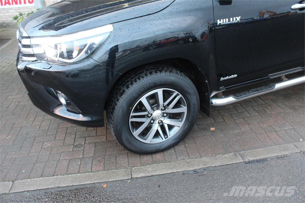 Toyota Hilux Pik up kamioni