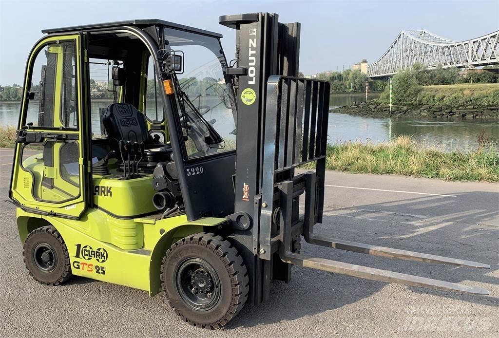 Clark GTS25D Viljuškari - ostalo