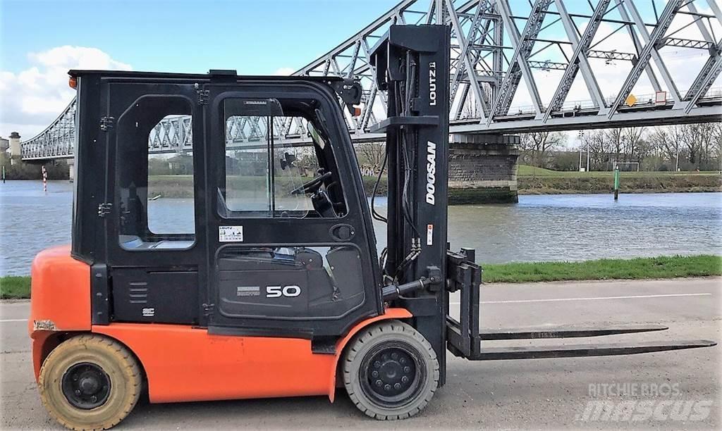 Doosan B50X-5 Viljuškari - ostalo