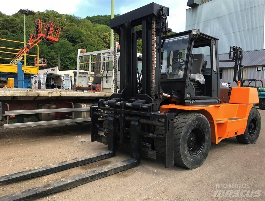 Doosan DL160 Dizelski viljuškari