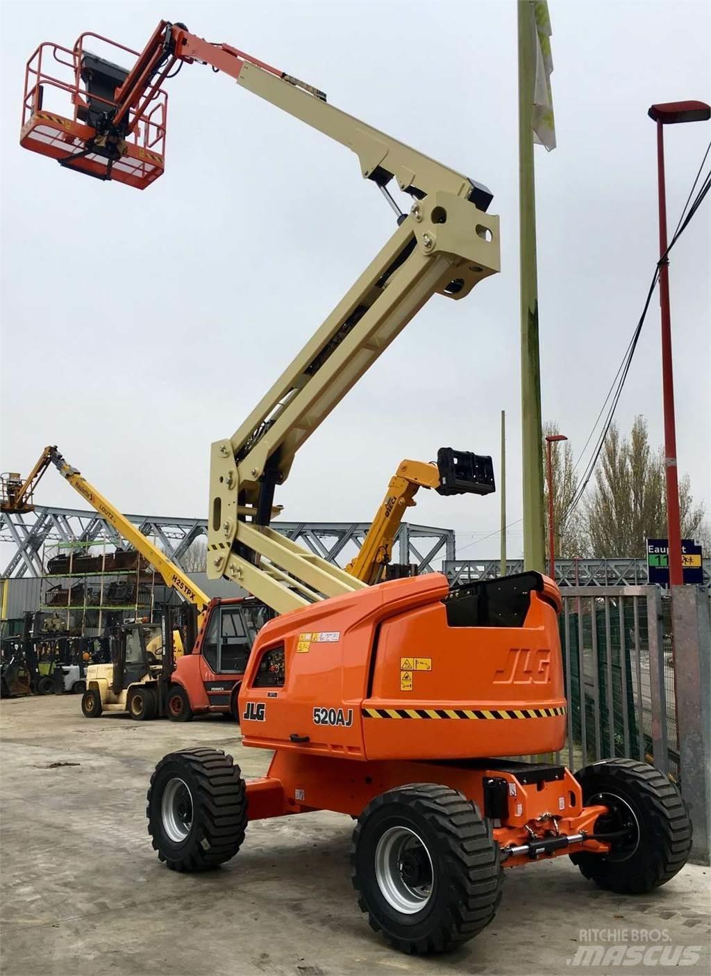 JLG 520AJ Ostali kranovi i platforme