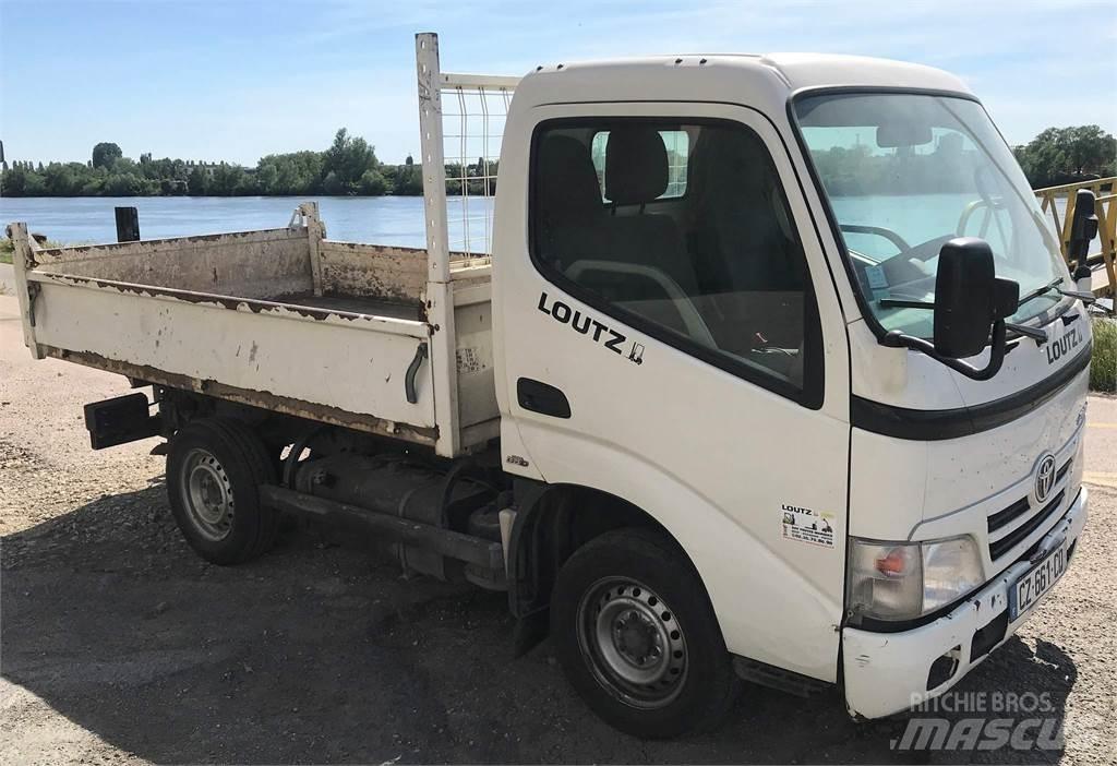 Toyota NT21Y Kiperi kamioni