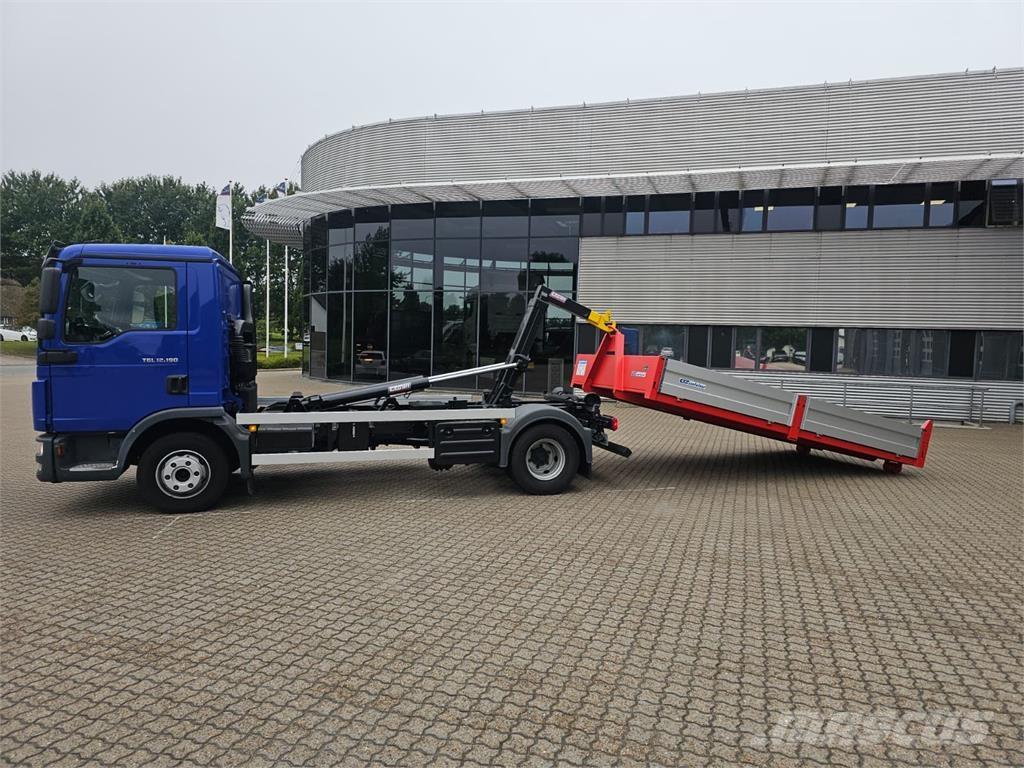 MAN TGL 12.190 BL Rol kiper kamioni sa kukom za podizanje tereta