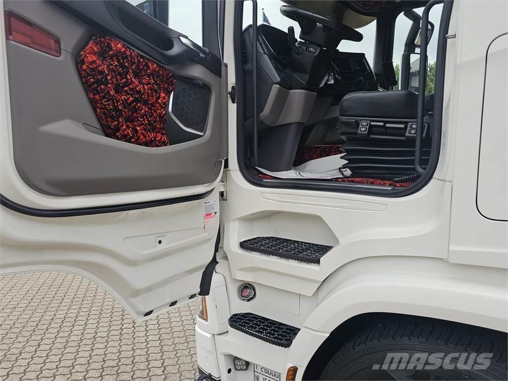 Scania R540 6x2 Tegljači