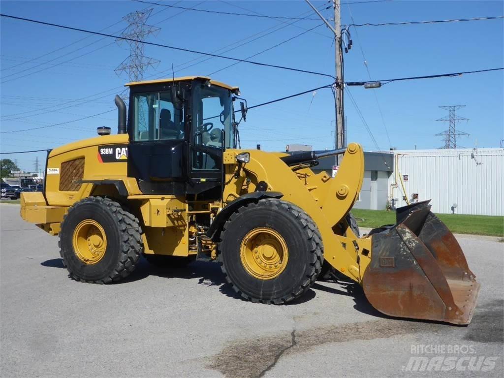CAT 938M Utovarivači na točkove
