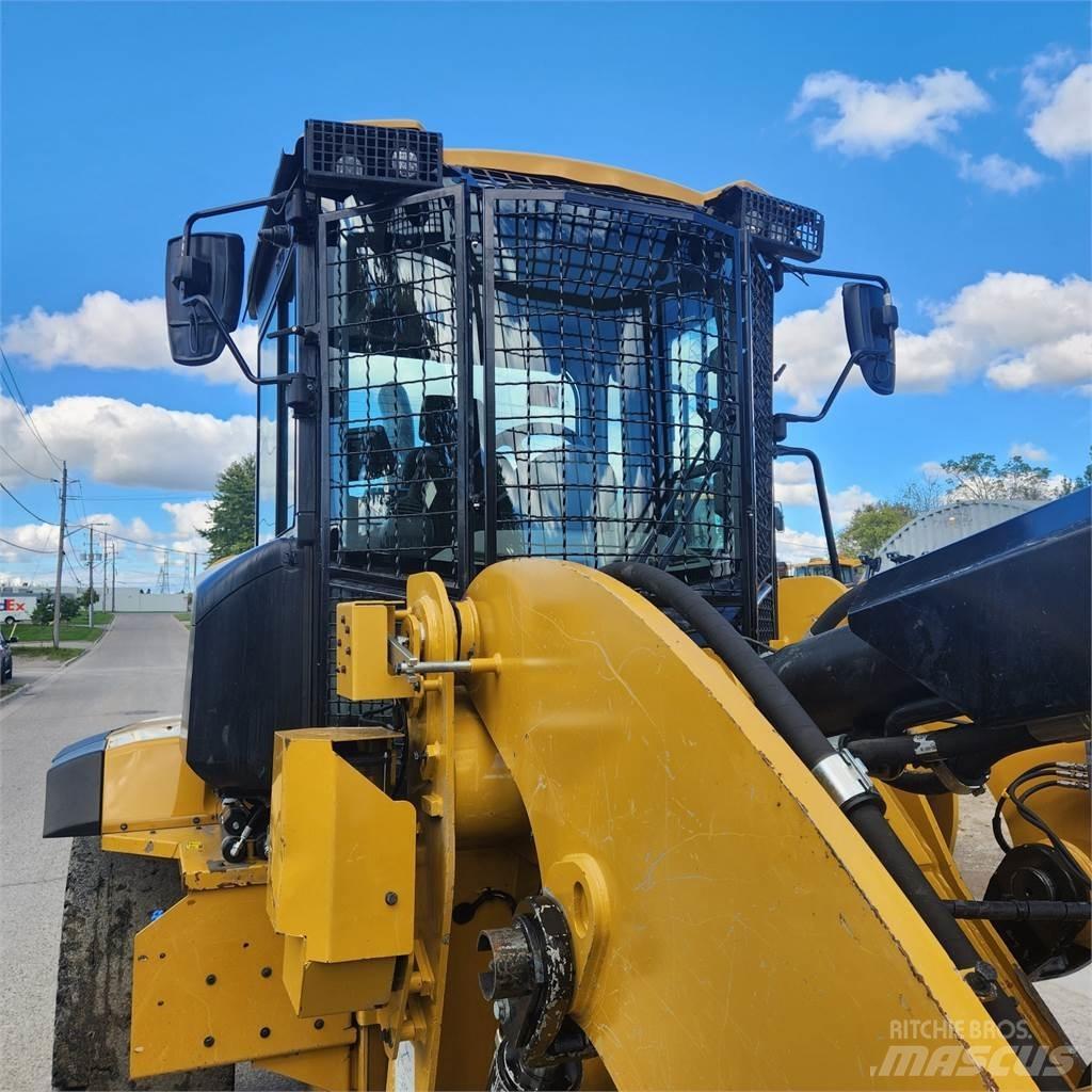 CAT 938M Utovarivači na točkove