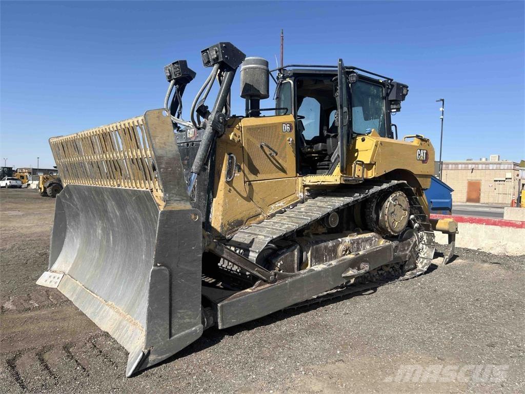 CAT D6 Buldožeri guseničari