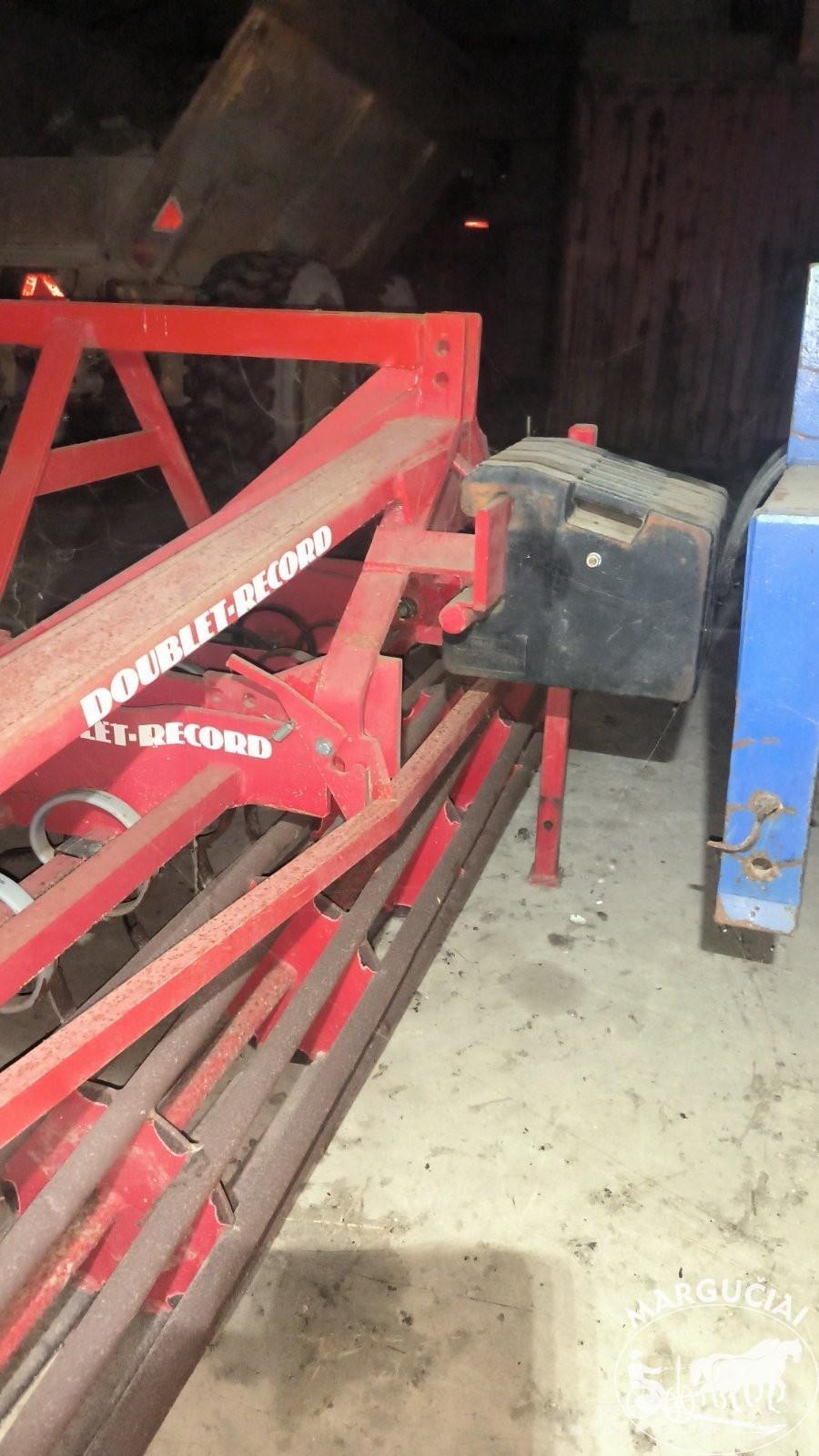Doublet-Record 4 m Ostale poljoprivredne mašine