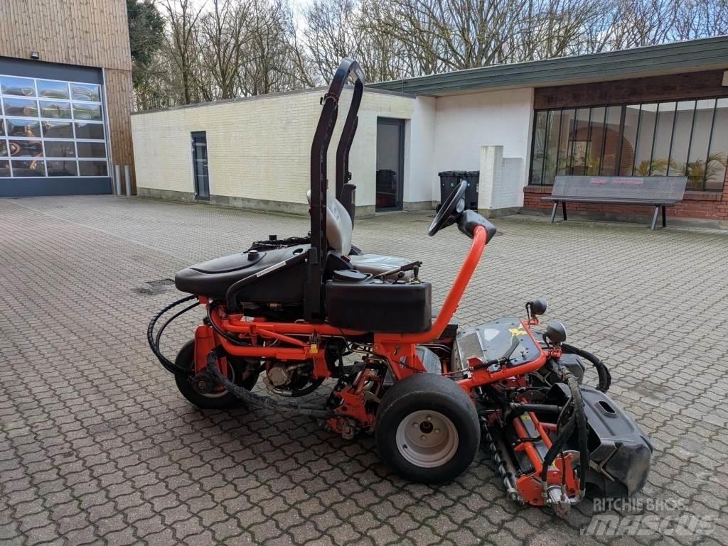 Jacobsen GP 400 Traktorske kosilice