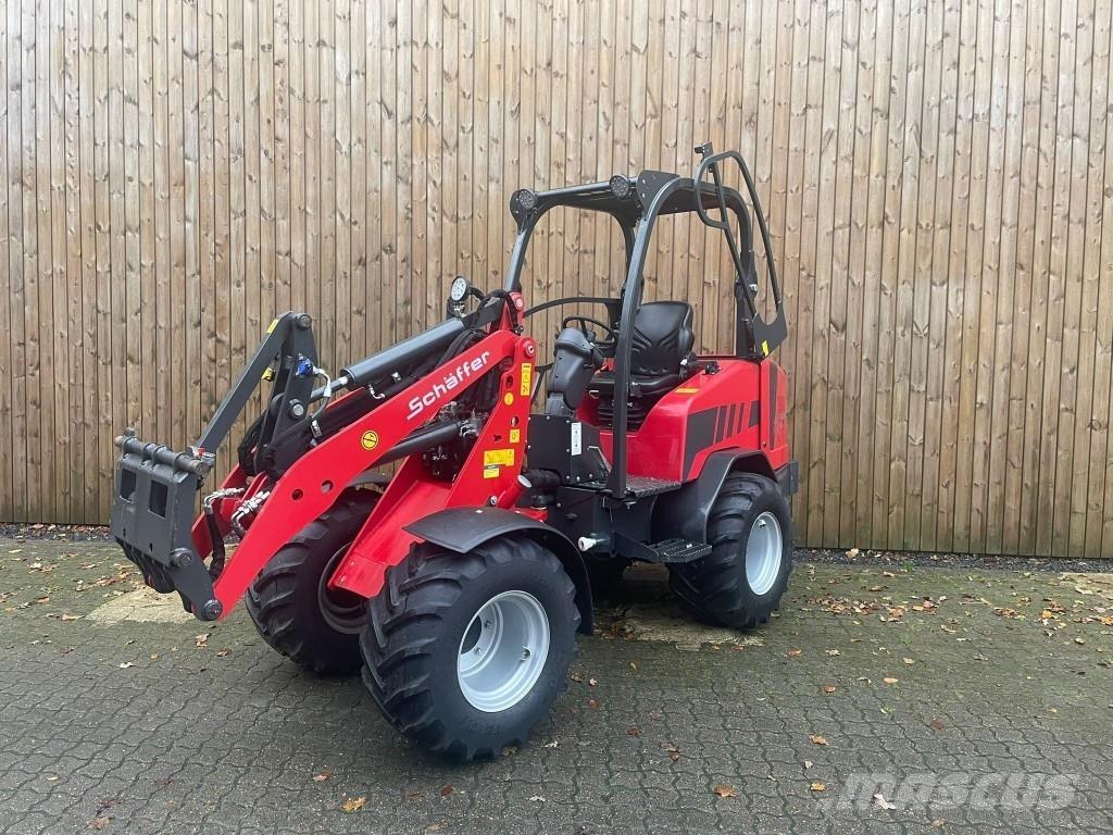 Schäffer Nordic 40+ Mini utovarivači