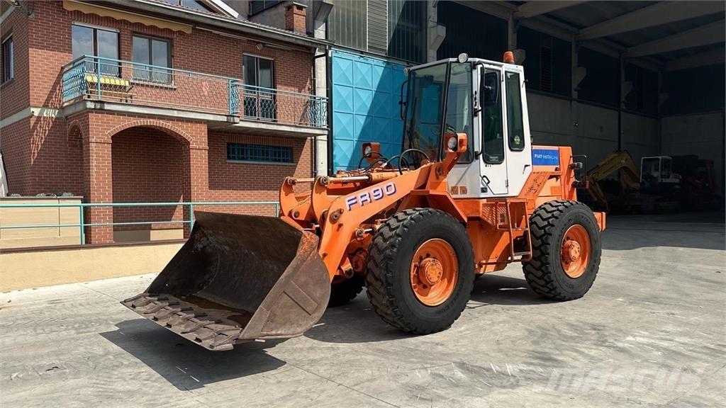 Fiat-Hitachi FR90 4X4 Utovarivači na točkove
