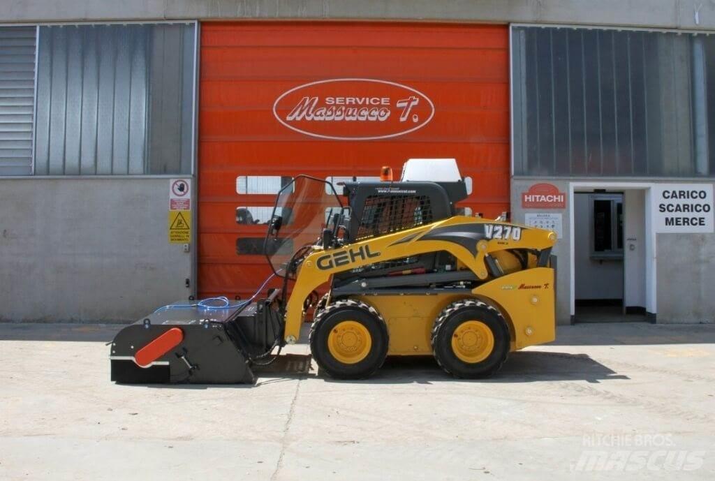 Gehl V270 Skid steer mini utovarivači