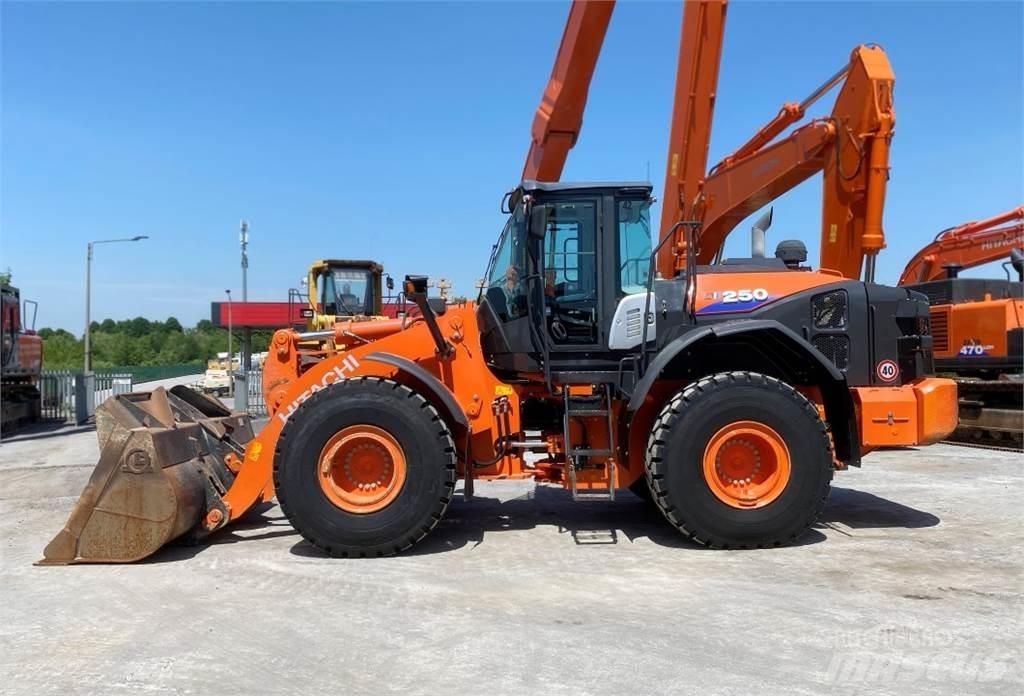 Hitachi ZW250-6 Utovarivači na točkove