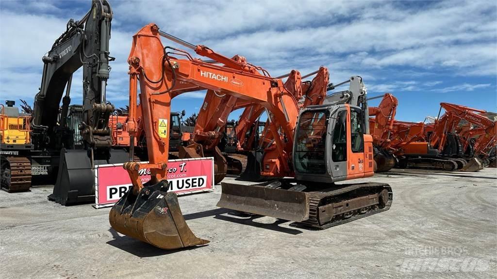 Hitachi ZX135US Midi bageri 7t – 12t