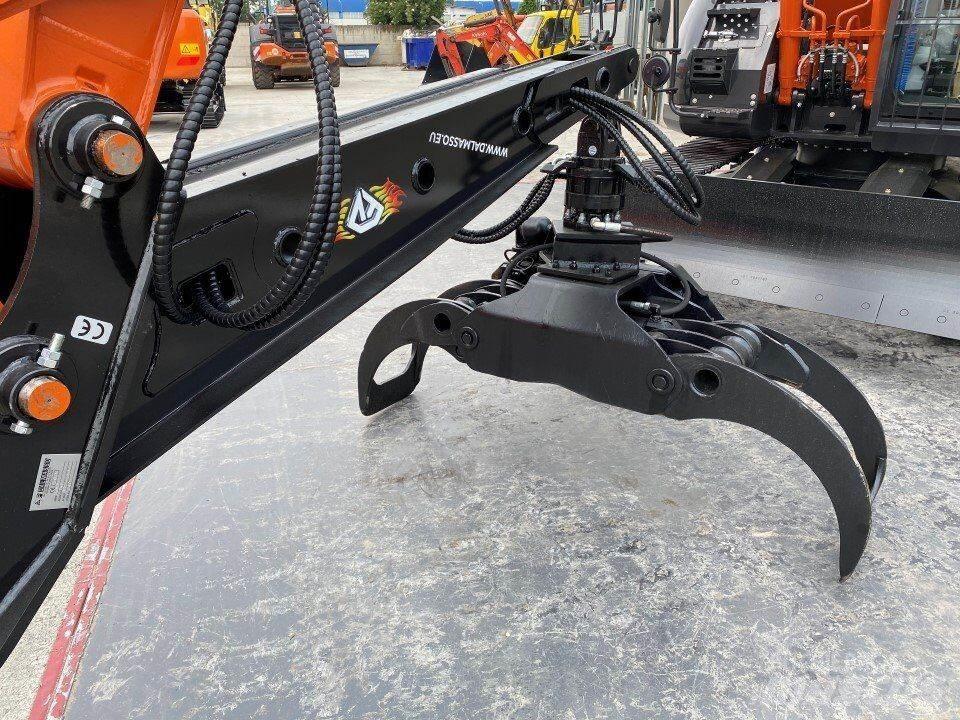 Hitachi ZX135US-6 Bageri