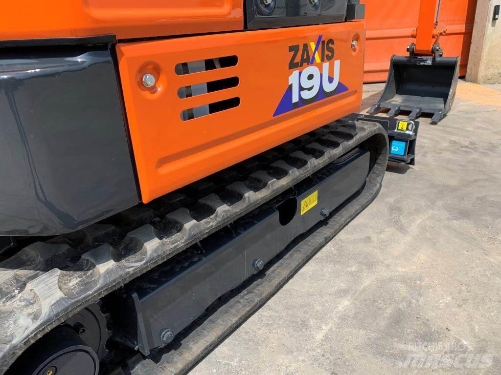 Hitachi ZX19U-6 Mini bageri < 7t