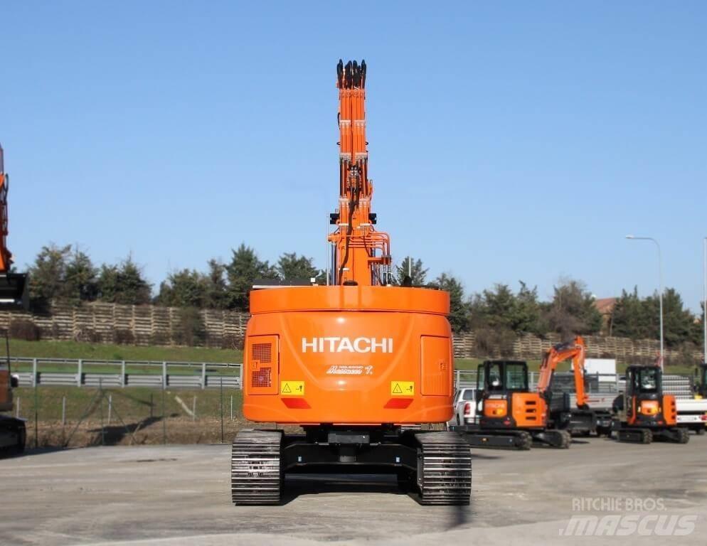 Hitachi ZX225USLC-6 Bageri guseničari