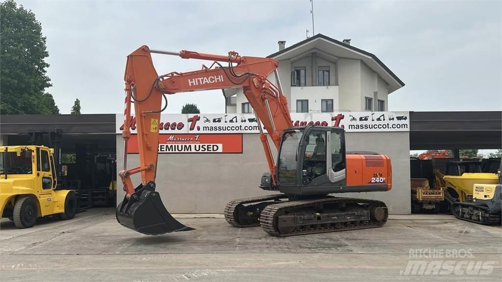 Hitachi ZX240N-3 Bageri guseničari