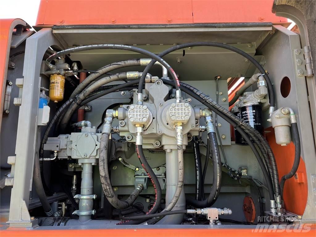 Hitachi ZX520LCH-3 Bageri guseničari
