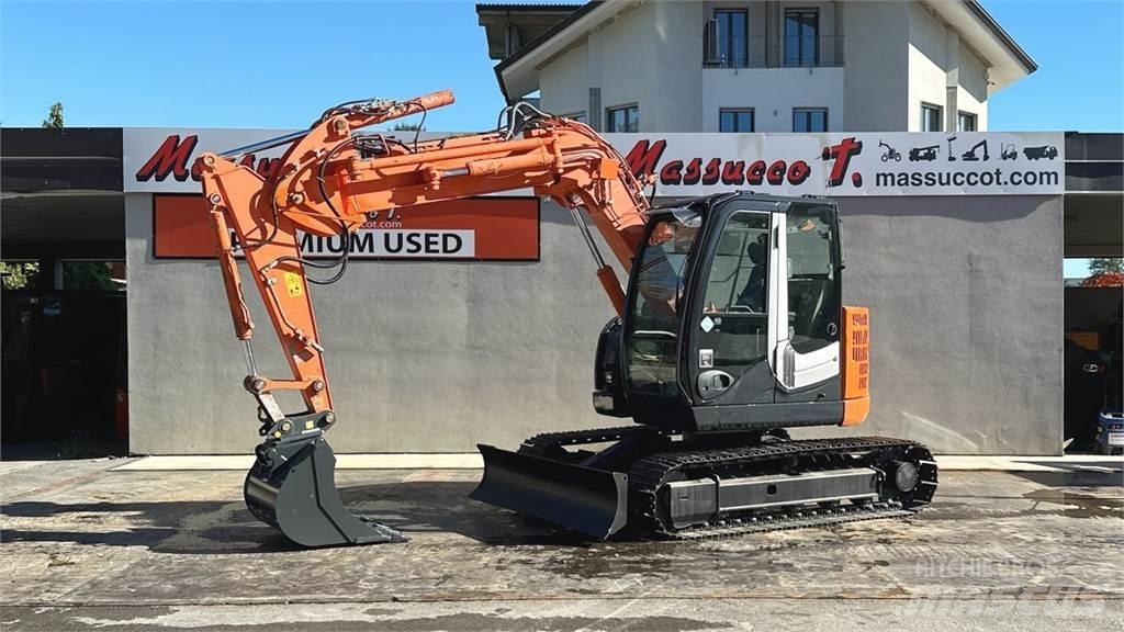 Hitachi ZX85US-3 Midi bageri 7t – 12t