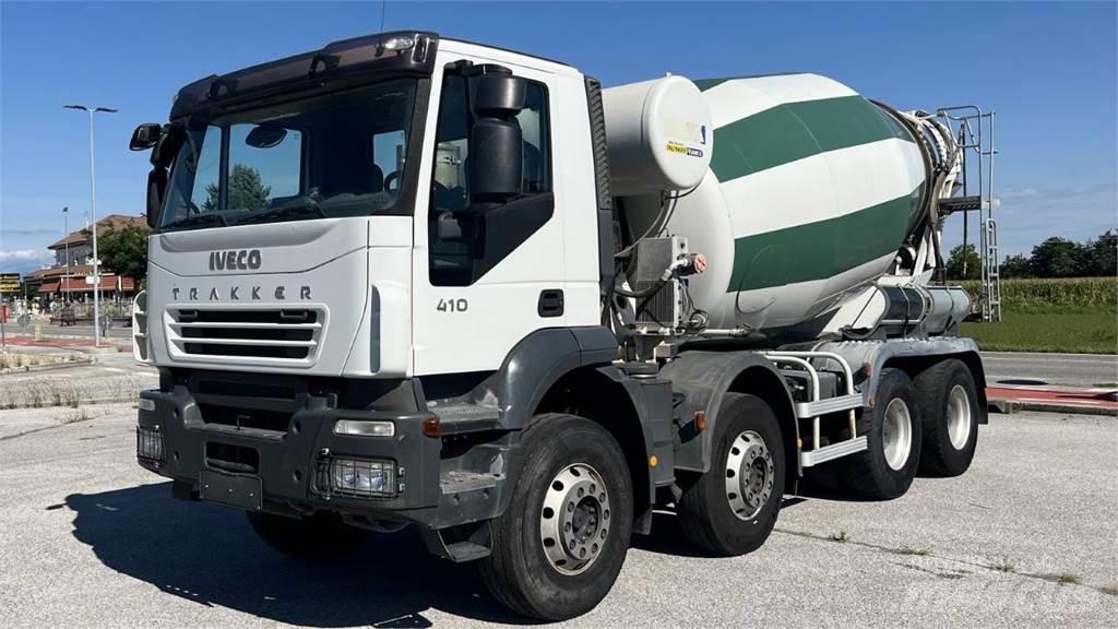 Iveco Trakker 410 8X4 Kamioni mešalice za beton