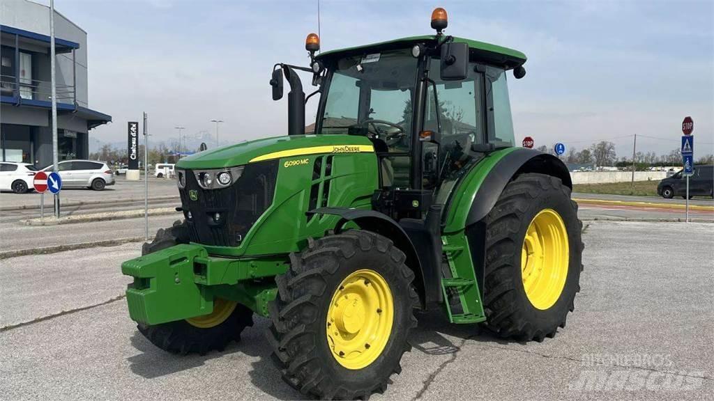 John Deere 6090MC 4X4 Snežne daske i plugovi