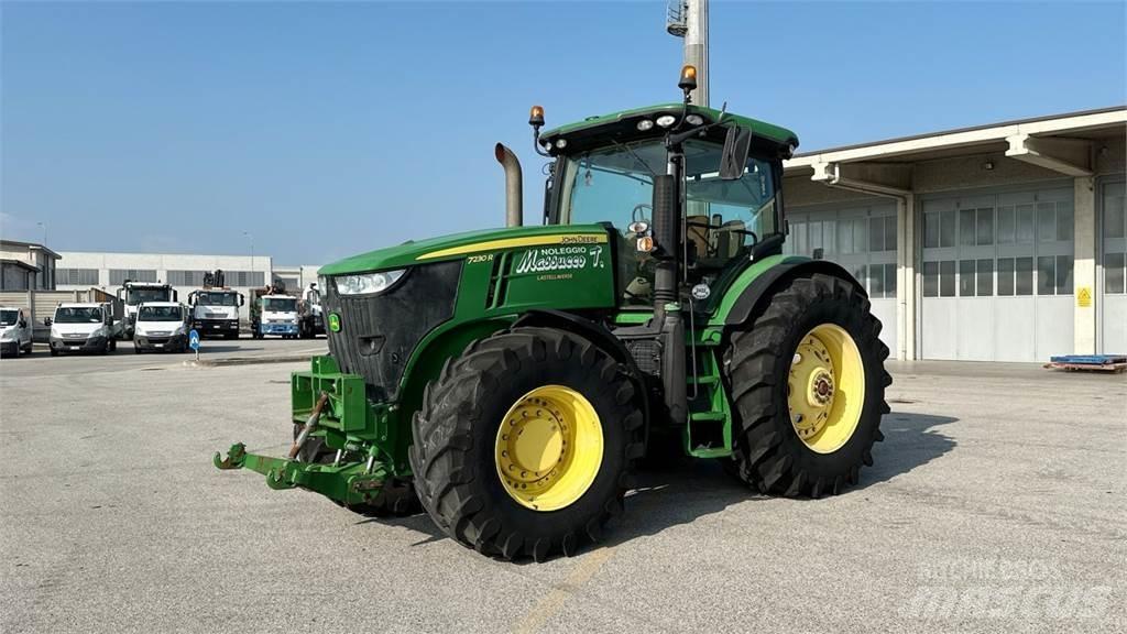 John Deere 7230R Snežne daske i plugovi